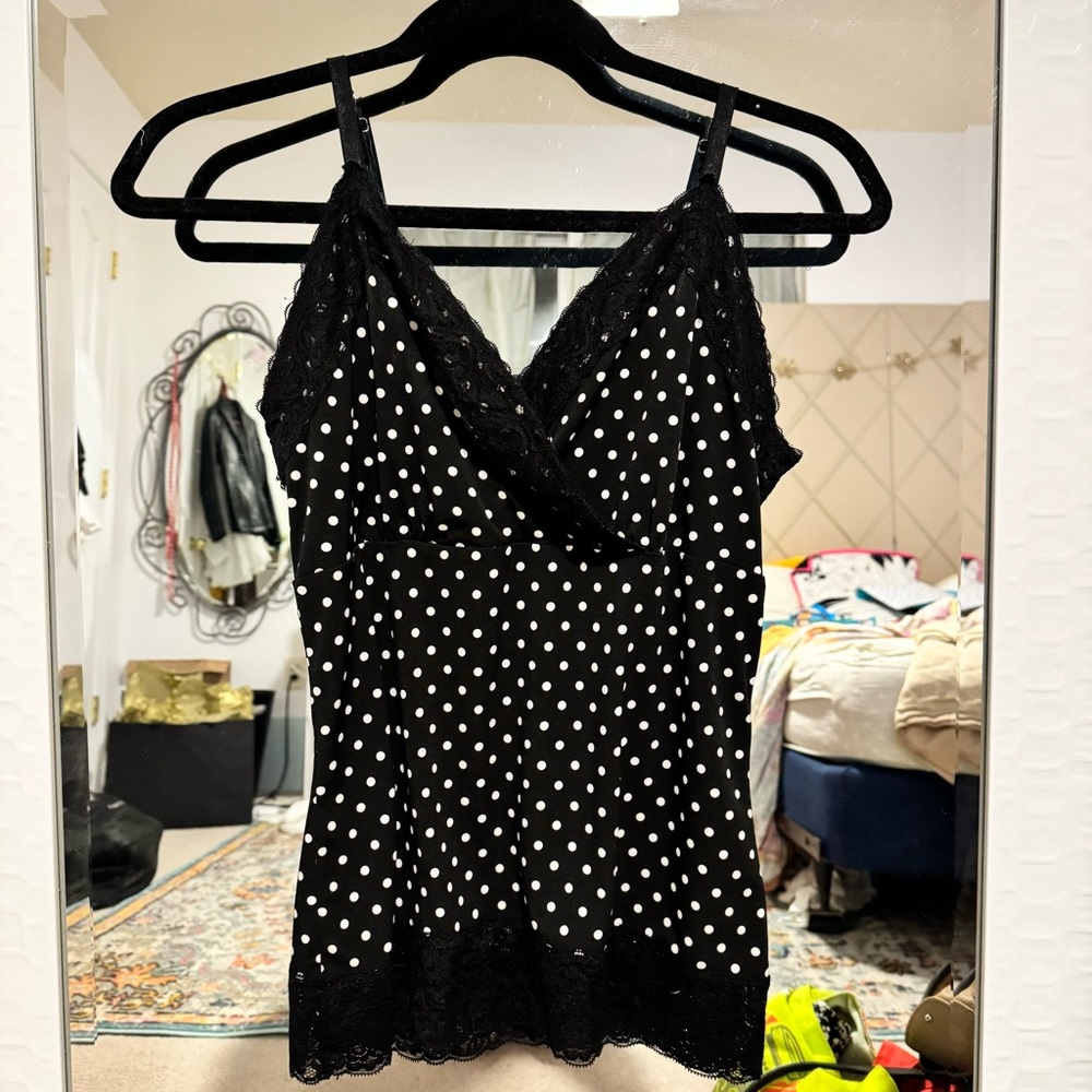 White House black market polka dot tank top with a lace trim